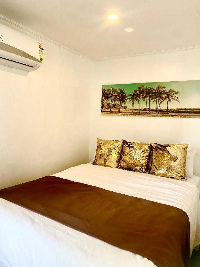 Makati Isabela Luxury Lägenhet Manila Exteriör bild