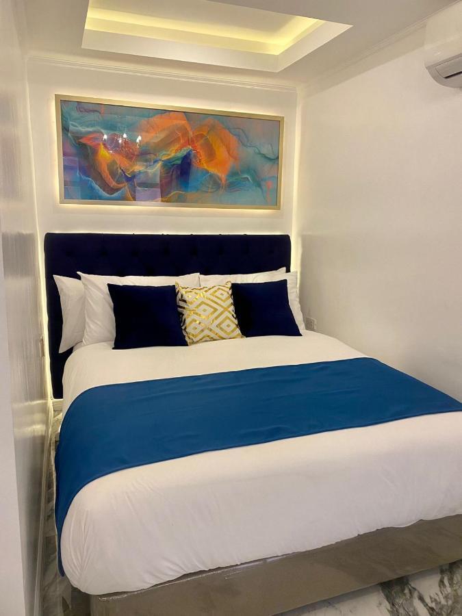 Makati Isabela Luxury Lägenhet Manila Exteriör bild
