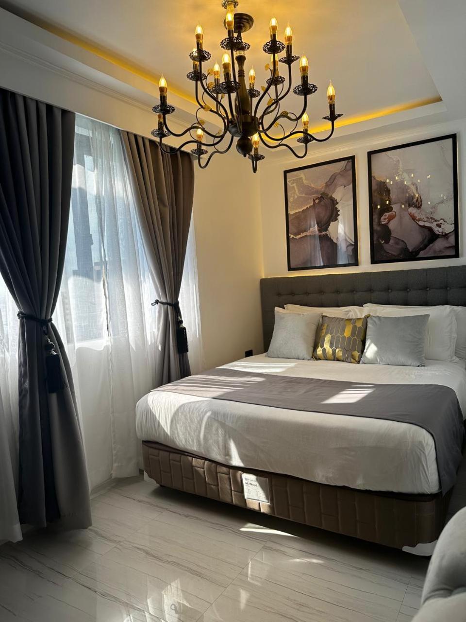 Makati Isabela Luxury Lägenhet Manila Exteriör bild